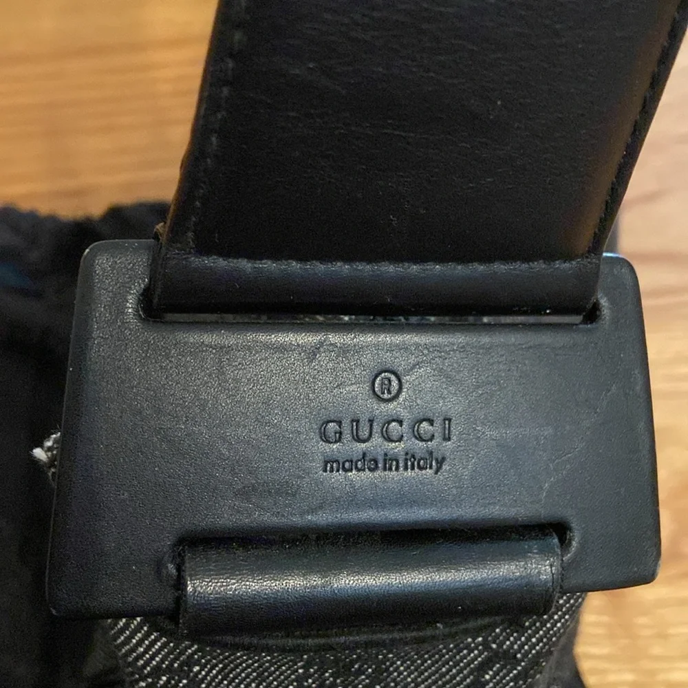GUCCI Denim Monogram GG Signature Shoulder Bag w Gucci Dustbag - Picture 17 of 17